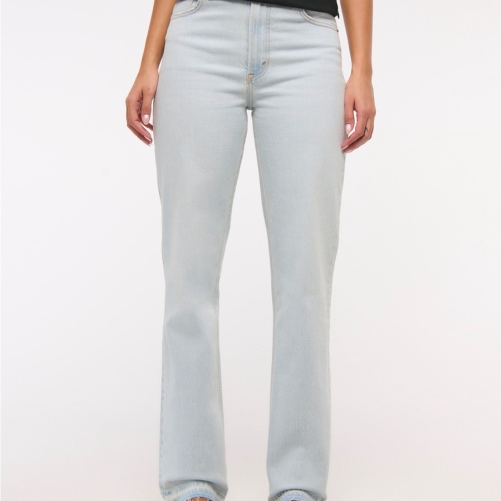 Ultra High Rise 90s Straight Jean 30S